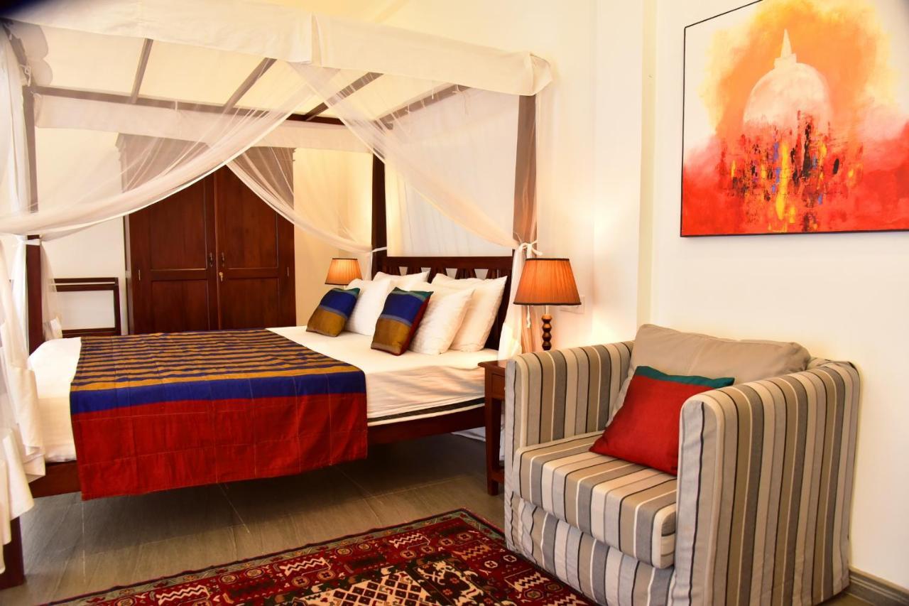 Boutique Villa Shanthi Hikkaduwa Exteriör bild