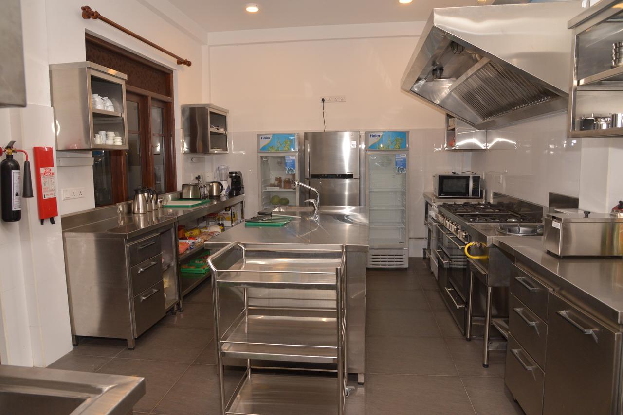 Boutique Villa Shanthi Hikkaduwa Exteriör bild