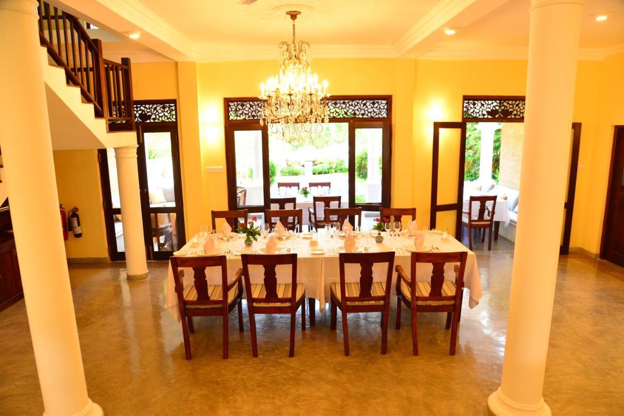 Boutique Villa Shanthi Hikkaduwa Exteriör bild