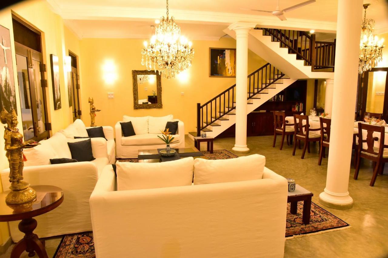Boutique Villa Shanthi Hikkaduwa Exteriör bild